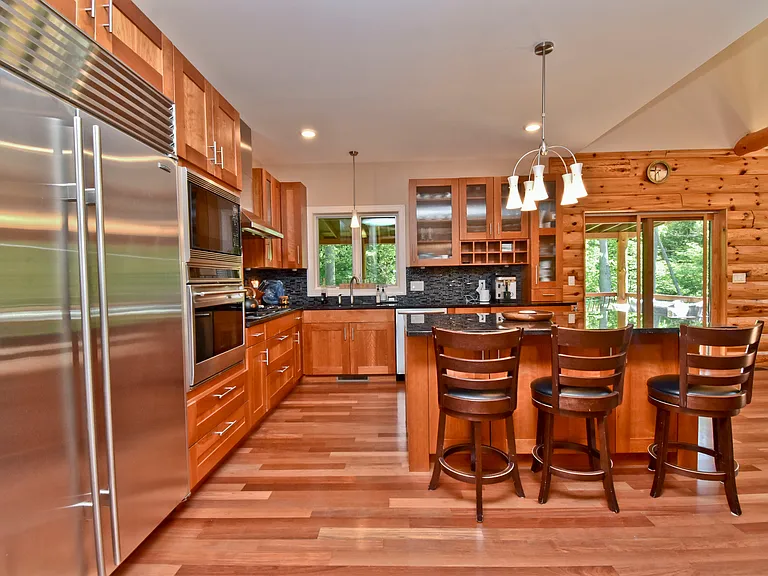 232 Maloney Ln — Photo 9