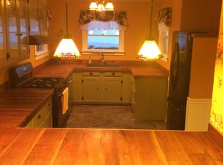 234 N Jackson St, Evans City, PA 16033