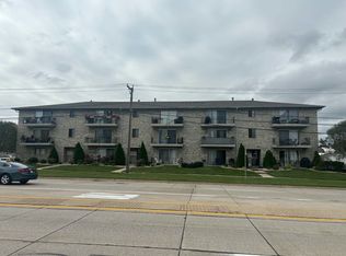 10936 S Central Ave #3B, Chicago Ridge, IL 60415