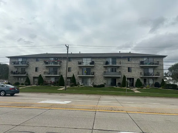 10936 S Central Ave #3B, Chicago Ridge, IL 60415