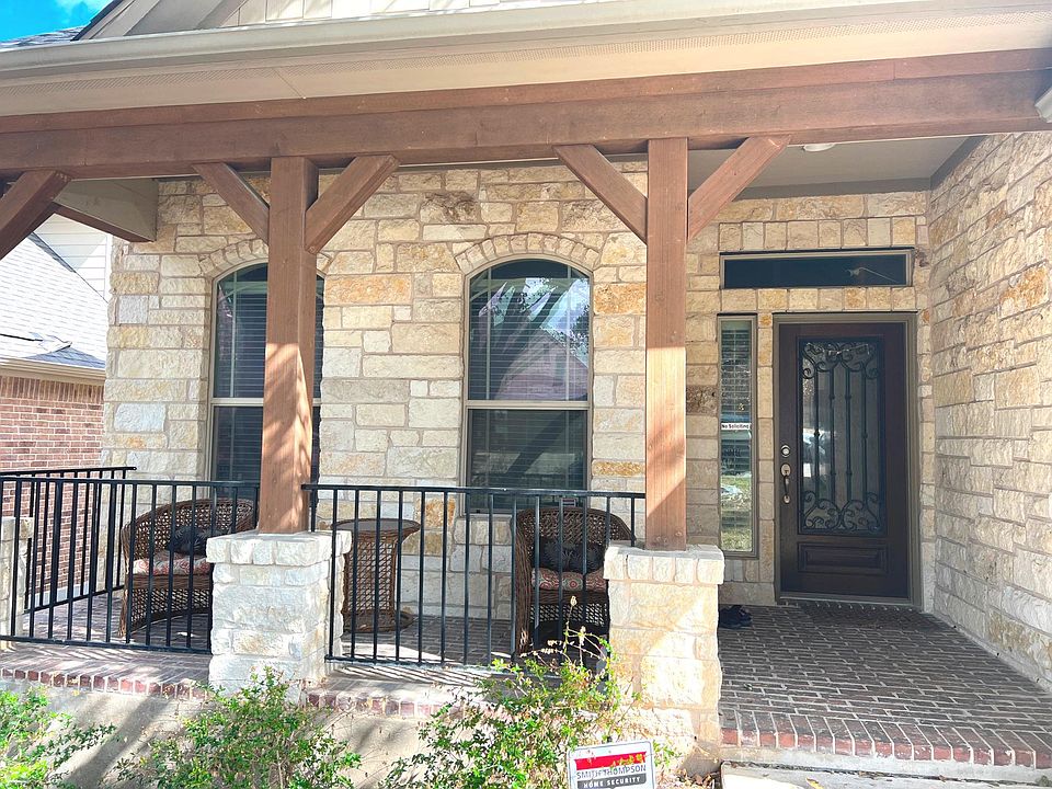 1st image of 518 Walsh Hill Trl