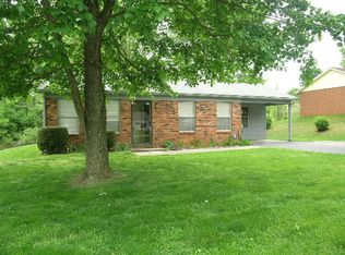 313 Ridgecrest Dr, King, NC 27021