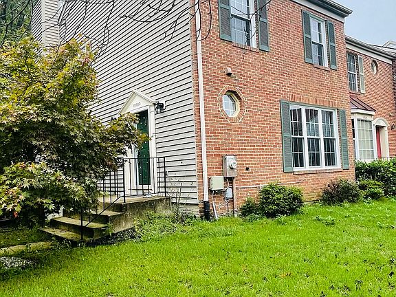 2nd image of 15010 Wheatland Pl