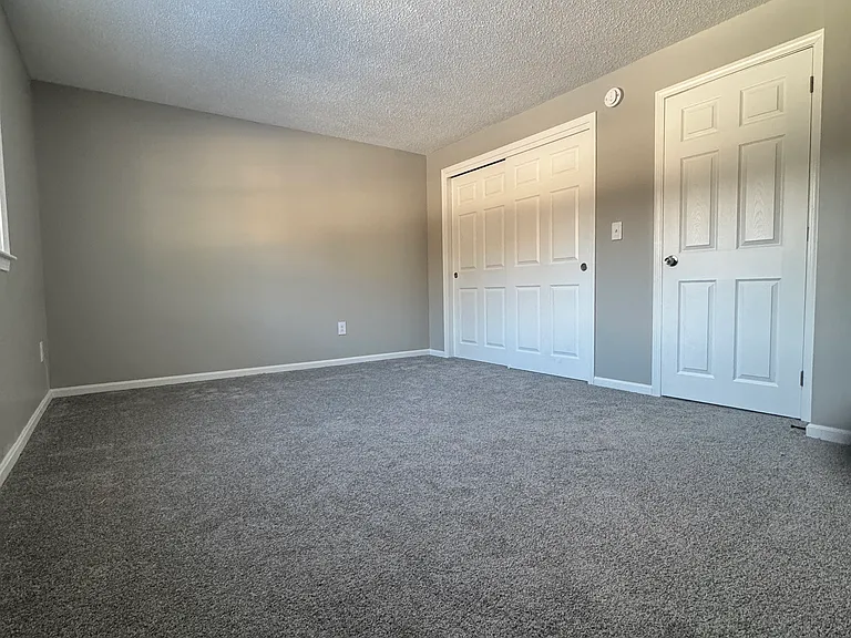 323 Fox Hollow Dr #323 — Photo 19