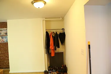 Rented by Rapid Realty Cobble Hill