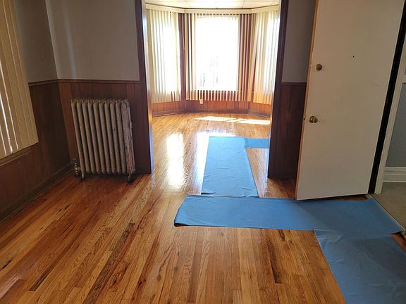 2nd image of 7125 S Cornell Ave