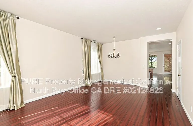 1339 Funston Dr — Photo 2
