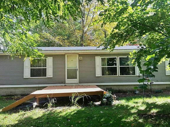2nd image of 609 W Marion St