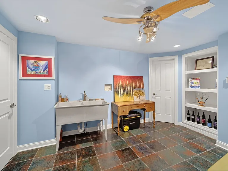 322 Hemlock Ln — Photo 41