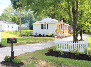 3394 Albrecht Rd, Akron, OH 44312