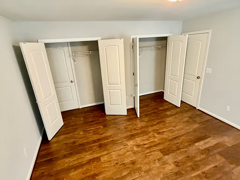 3935 Blairwood St — Photo 22