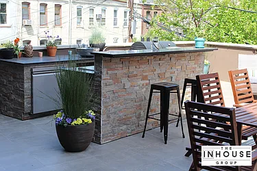 Sold by The InHouse Group