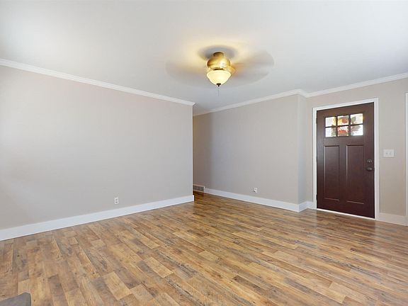 5th image of 2255 E Tennessee St