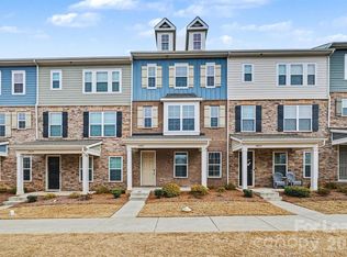 10016 Hemingway Pl, Mint Hill, NC 28227
