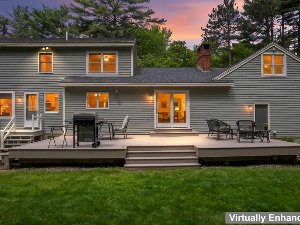 33 Hemlock Road, Brunswick, ME 04011