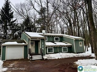 9 Sassafras Rd, Rural Valley, PA 16249