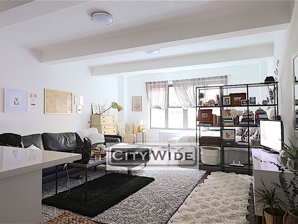 1st image of 160 W 73rd St APT 12G