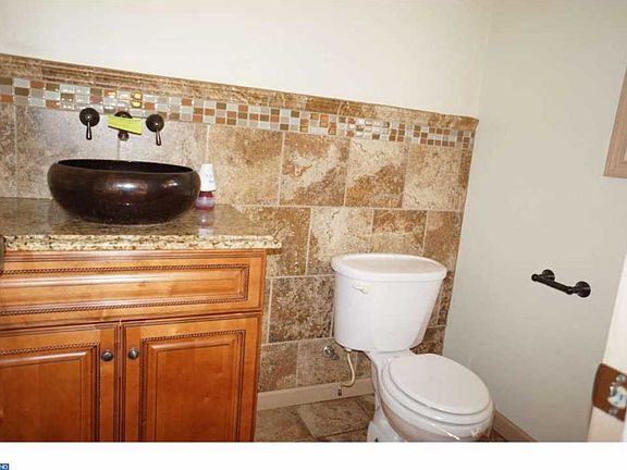 5th image of 7631 Pleasant Ave