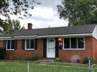 1484 E Clark Rd, Ypsilanti, MI 48198