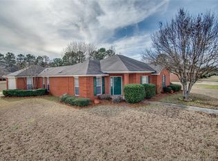 725 Stableway Rd, Pike Road, AL 36064