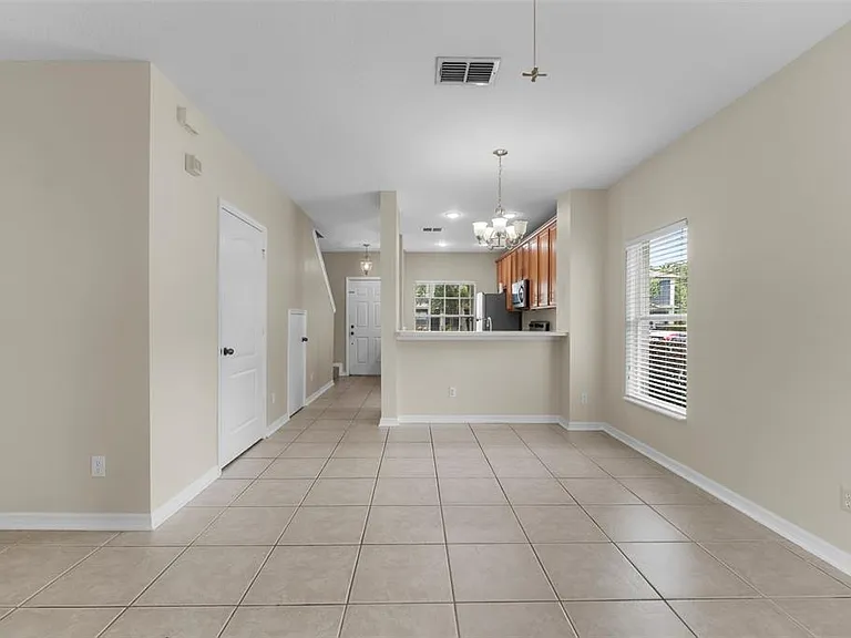 10325 Manderley Way #126 — Photo 32