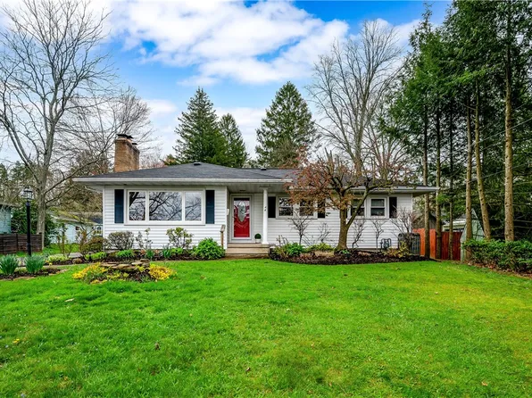 44 3rd Ave, Greenville, PA 16125