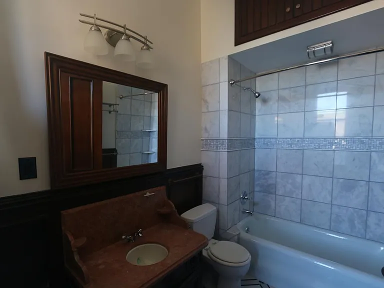 1733 Spring Garden St #3F — Photo 15
