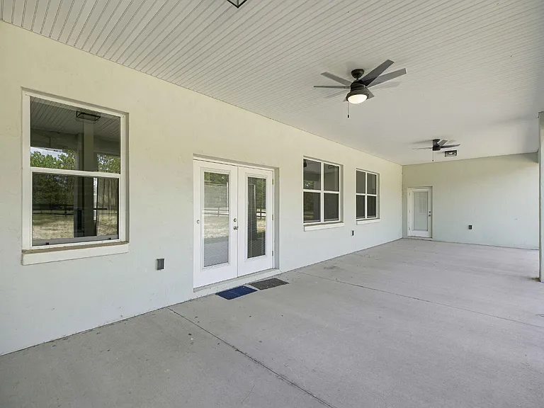 13104 SW 70th Ln — Photo 25