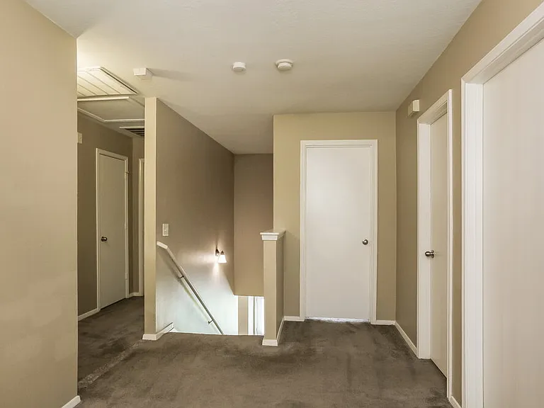 3231 Dartmouth Field Ln — Photo 12
