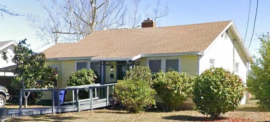 1st image of 414 N Macarthur Ave