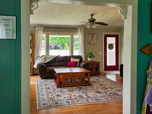 4th image of 2665 McCrays Mill Rd