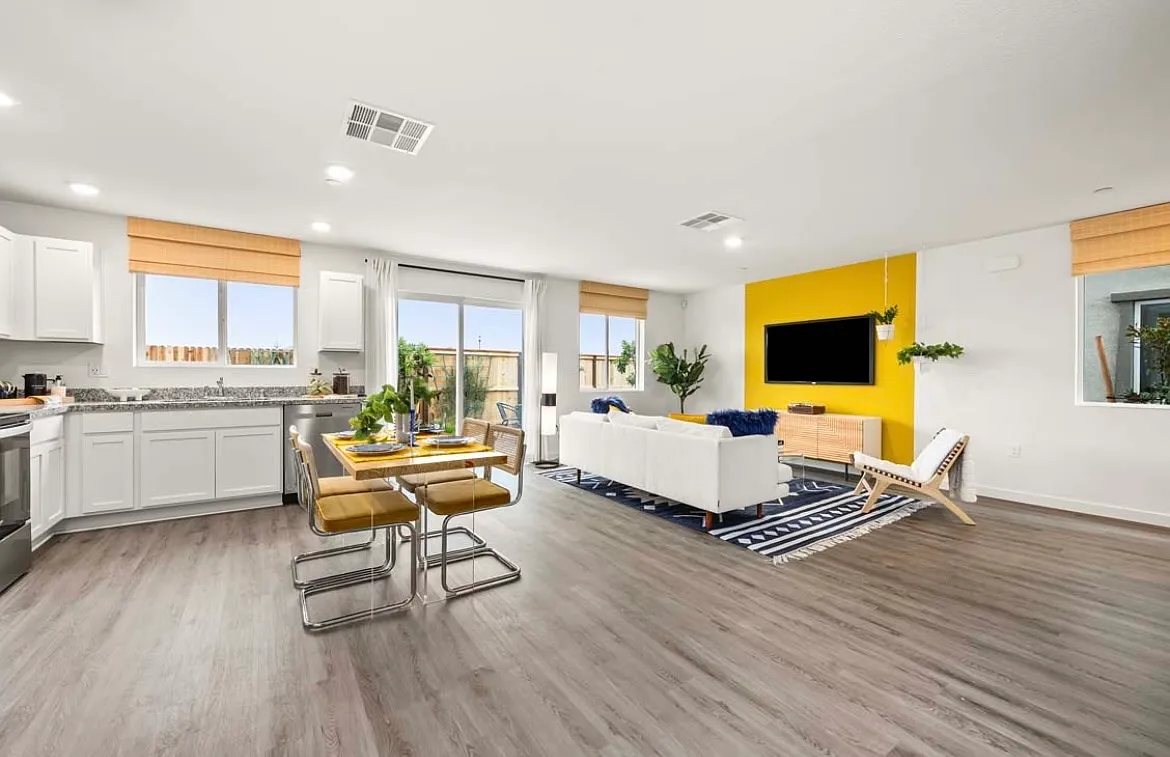 109 Lantern Pl — Photo 4