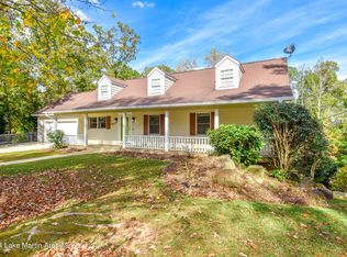 1042 Aztec Dr, Alexander City, AL 35010