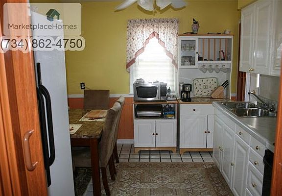 5422 Mick kitchen