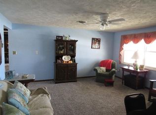 7955 Windham Rd, Tipp City, OH 45371