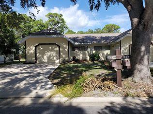 1358 SE Rivergreen Cir, Port Saint Lucie, FL 34952