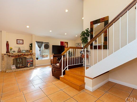 5th image of 12629 Hackberry Ln
