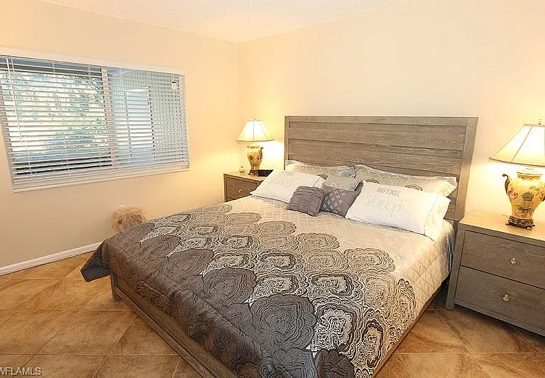 820 Ketch Dr #2 — Photo 8