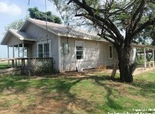 3019 W Ditto Rd, Poteet, TX 78065