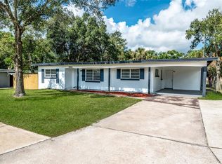 1852 N Powers Dr, Orlando, FL 32818