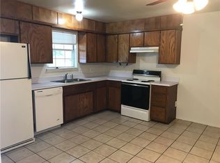213 W Anderson St APT B, Weatherford, TX 76086