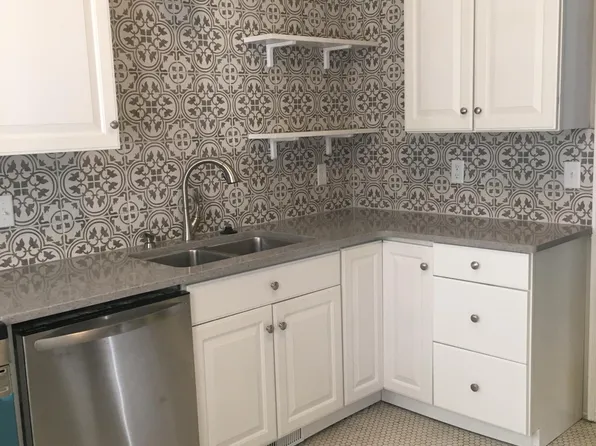 525 Ashland Ave #1, Buffalo, NY 14222