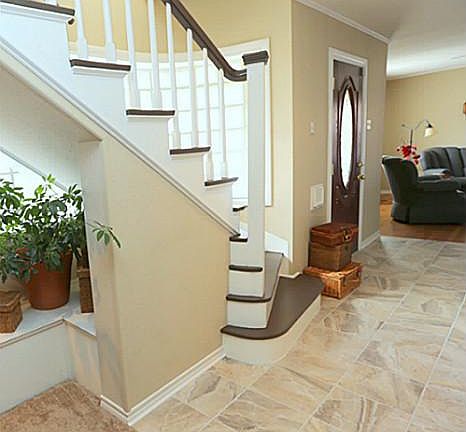 2nd image of 1601 Cedar Crest Dr