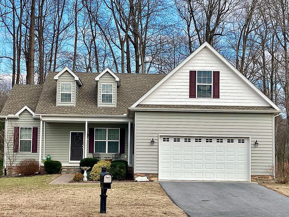 1st image of 663 Tall Oak Dr