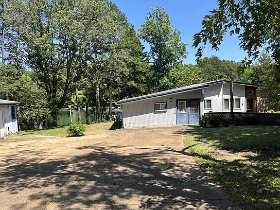 2nd image of 49 Wahoo Dr
