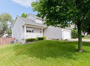 2900 Oxford St, Marion, IA 52302