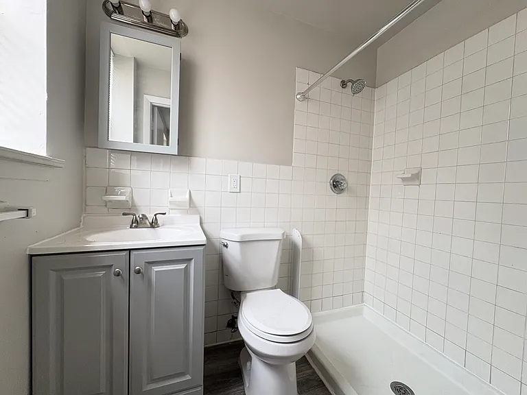 67 Brinkerhoff St #3D — Photo 7