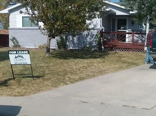 1500 Sundance Ln, Cheyenne, WY 82007