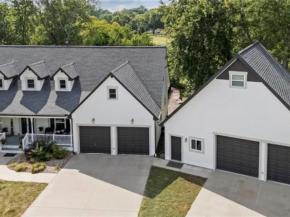 15869 150th St, Bonner Springs, KS 66012