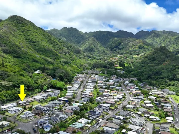 2515 Narcissus Pl, Honolulu, HI 96816